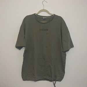 XL GymShark Shirt